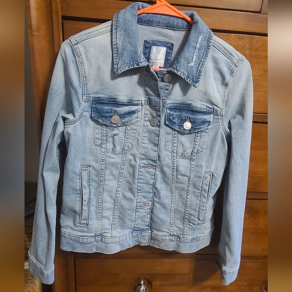 NWT Lauren Conrad Blue Jean Jacket Classic Design XS